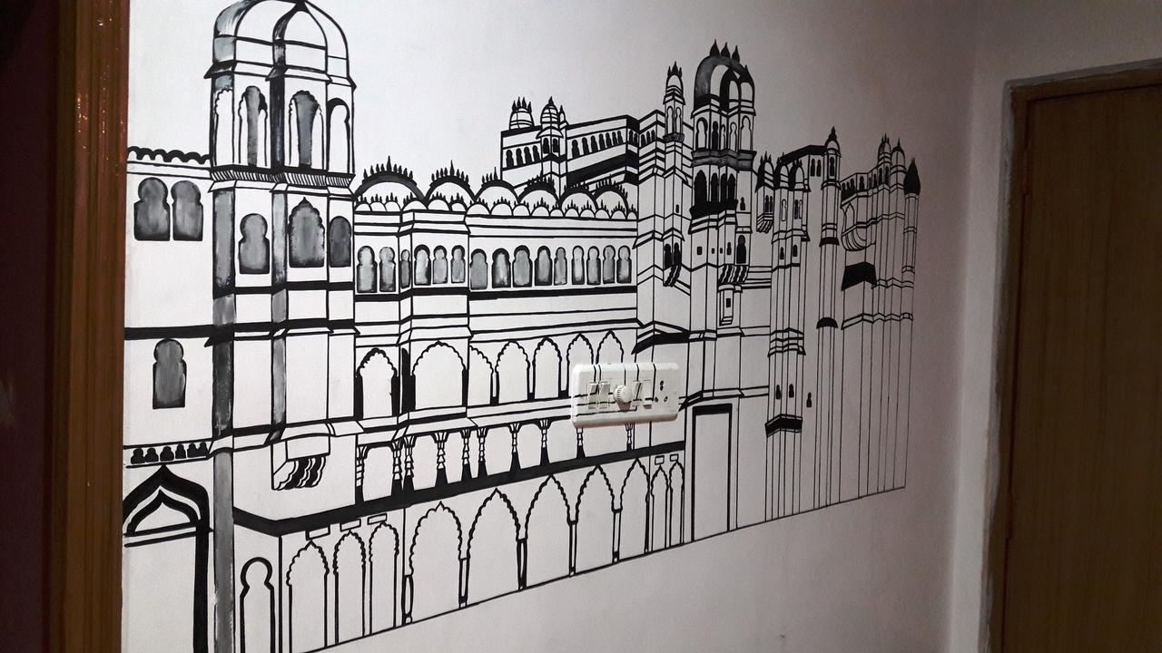 Eltravo - Hostel Udaipur Luaran gambar
